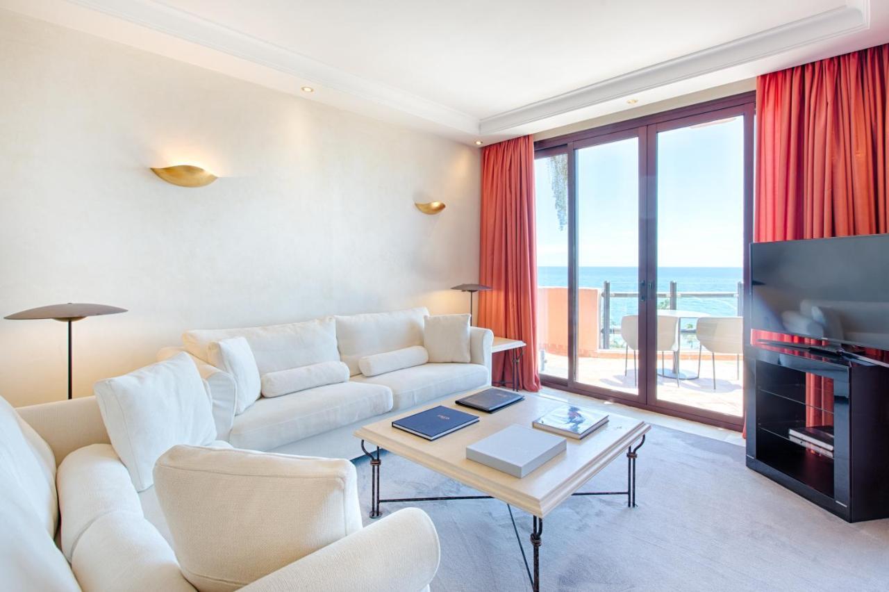 Bahia Beach Apartments 에스테포나 외부 사진